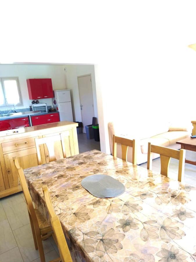 Maison Accueillante A Nant Avec Piscine Partagee Esterno foto